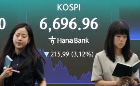 Giá cổ phiếu Samsung Electronics giảm 8,7% mặc dù công bố kế hoạch hoàn trả cổ đông 110 triệu tỷ won