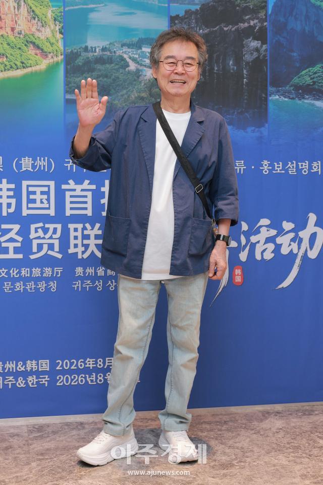 [포토] 주호성 감독, 우몽산 깊은 곳 한국시사회 왔어요~