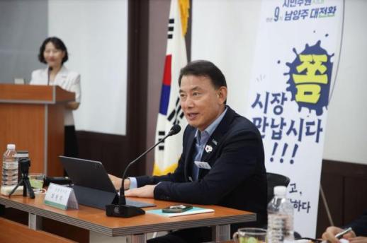 최현덕표 직통 소통 시작...문자 한 통이면 시장에게 바로 간다