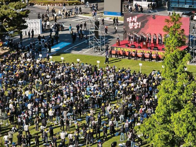 Hyundai Motor reaches tentative wage deal after 60 hours of strikes
