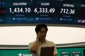 KOSPI extends losses on deepening chip selloff 