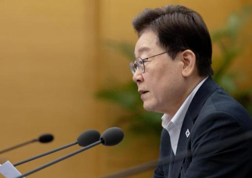李대통령, 지지율 취임 후 최저...긍정 38.9%·부정 57.9% 
