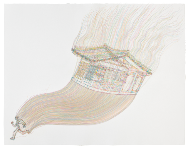 〈쫓아오는 집〉 2019 STPI 수제 종이에 실 1315 × 167 cm 작가 STPI 리만머핀 빅토리아 미로 제공 © 서도호