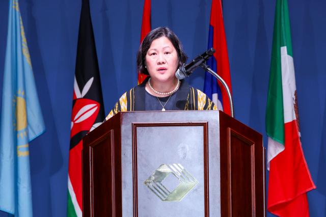 Philippine envoy celebrates scholarship awards