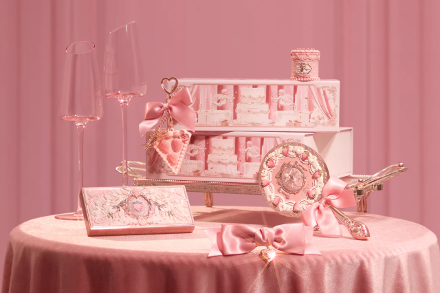 花知晓彩妆产品【图片来源 花知晓】