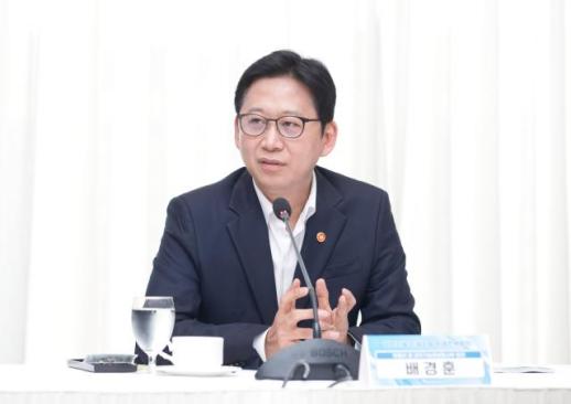 피지컬AI, 생활 속으로…中 유니트리 시총 71조원·韓 타워팰리스에는 경비로봇