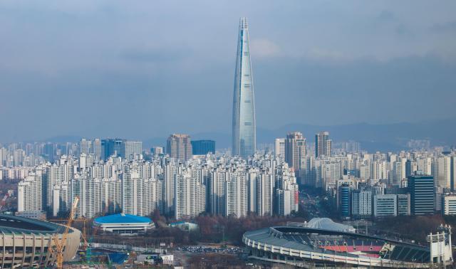 서울 아파트값 0.29% 상승…강남권은 일부 하락