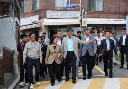 [현장] 李 정부 입법과제 성공시키자 화기애애 다짐 나눈 與 워크숍
