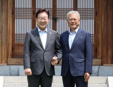 [데스크 칼럼] 치매 국가책임 9년, 끝까지 책임진 건 가족이었다