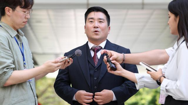 김현태 전 육군 특수전사령부 707특수임무단장이 27일 내란중요임무종사 혐의 관련 1심 선고공판에서 징역 12년을 선고받은 가운데 독방에 수감된 근황을 전했다 사진연합뉴스