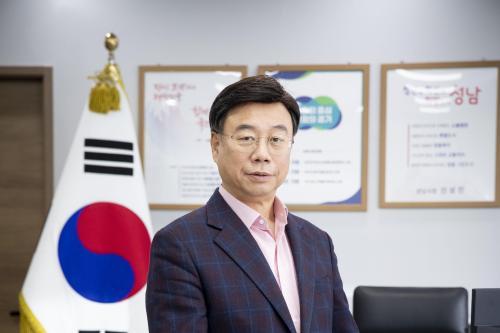 신상진 시장 주민 숙원 재개발, 신속 추진 위해 행정력 집중한 결과