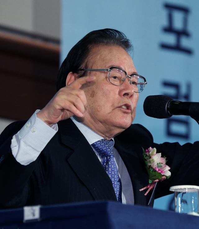 1990년 10년안에 1천개의 박물관시대를 열것을 천명한 이어령李御寧 초대 문화부장관2013년