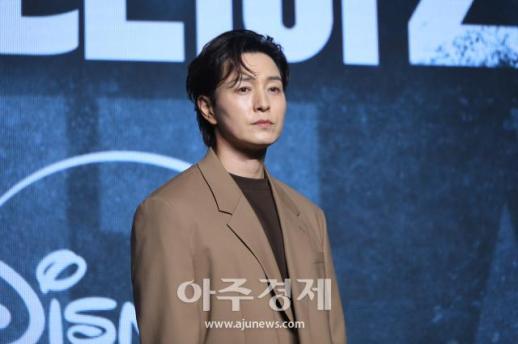 [포토] 메이드 인 코리아 시즌2 제작발표회, 포즈 취하는 정성일
