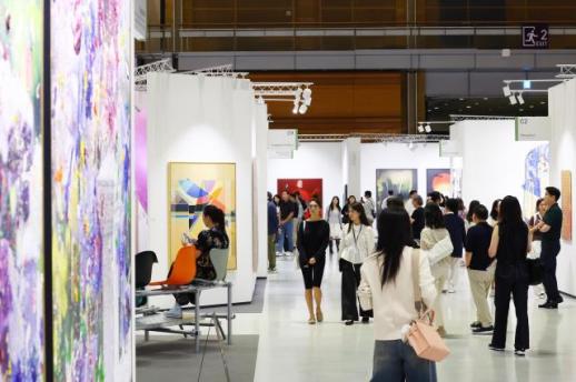 韩国国际艺术博览会与弗里兹首尔同步开幕 全球300余家画廊齐聚