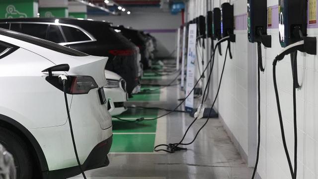 تغيير أسعار شحن السيارات الكهربائية ابتداءً من سبتمبر... استهدف هذه الأوقات في نهايات الأسبوع