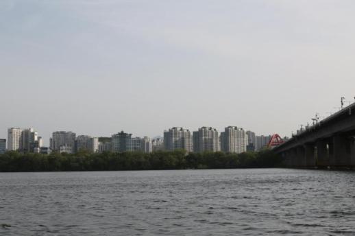 Seoul property tax to spread to nearly all districts by 2030 if home prices keep rising