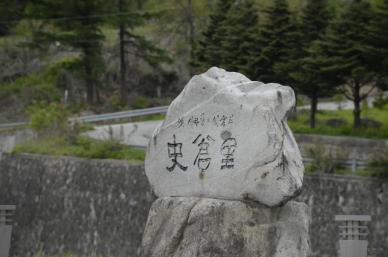 군인들이 떠난 화천 사창리…50년 백조미용실은 그 거리를 지켜봤다