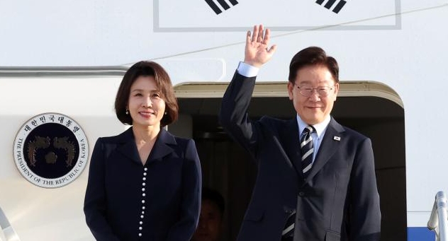 李대통령, 프랑스 파리 도착…국빈 방문 일정 돌입
