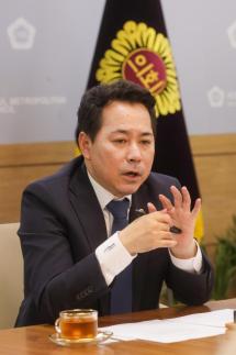 [아주초대석] 임만균, 그는 누구인가 