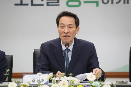 우상호 강원지사, 대한민국 곤충산업 1호 거점 문 열었다...10조원 그린바이오 시장 선도