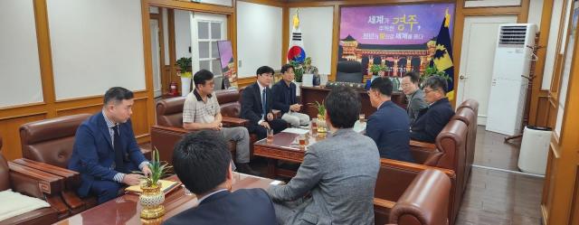 동국대 WISE캠퍼스가 지난 7일 경주상공회의소 경주시 취업지원센터와 손잡고 지역 청년들의 정착을 위한 채용 연계 간담회를 가졌다 사진동국대 WISE캠퍼스