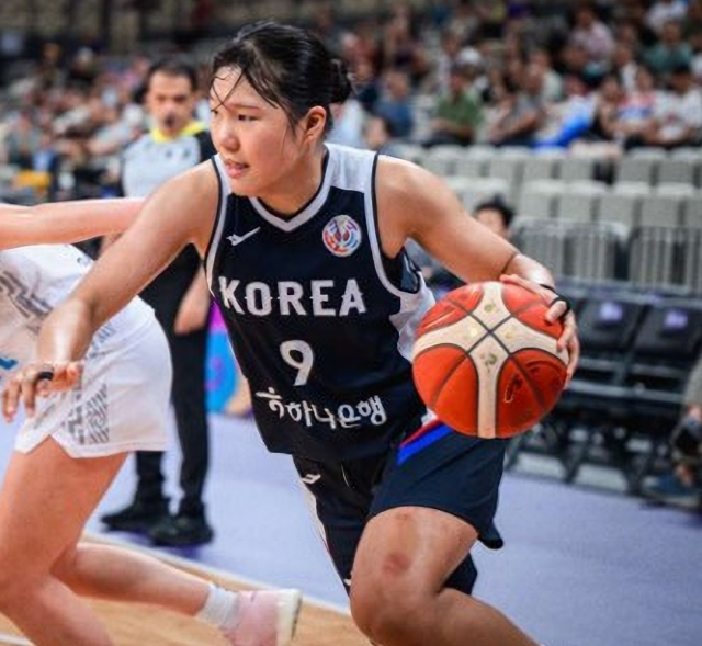 WNBA 무대에서 활약중인 박지현이 프로젝트 B에 합류를 확정지었다 사진에픽스포츠