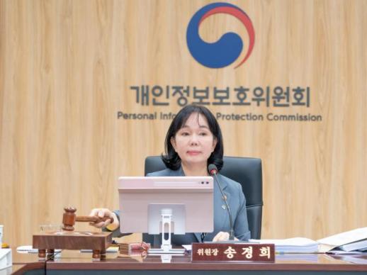 피지컬AI, 생활 속으로…中 유니트리 시총 71조원·韓 타워팰리스에는 경비로봇