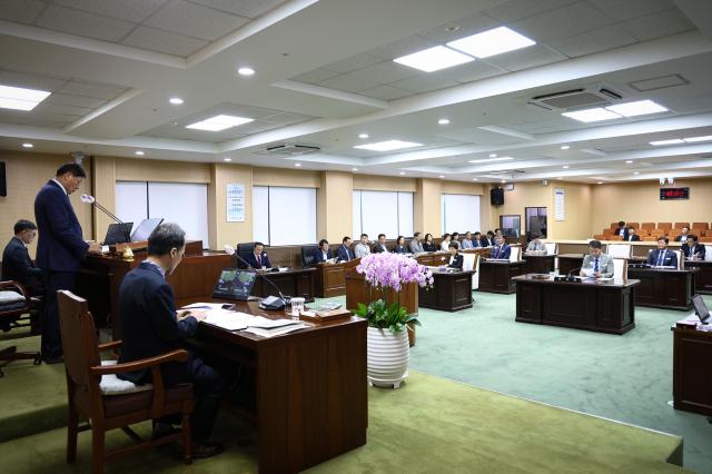 청양군의회 공무국외출장 취소로 민생 예산 확보에 힘 보탠다사진청양군의회