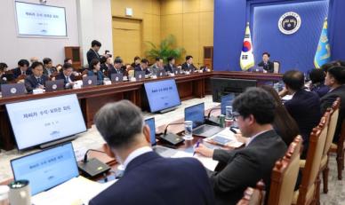 李 대통령 우리 힘 키우고 외교지평 넓혀야