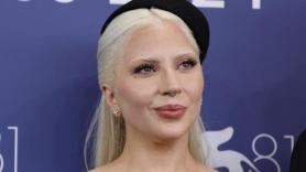 Lady Gaga sinh con đầu lòng, hôn phu Michael Polansky là ai?