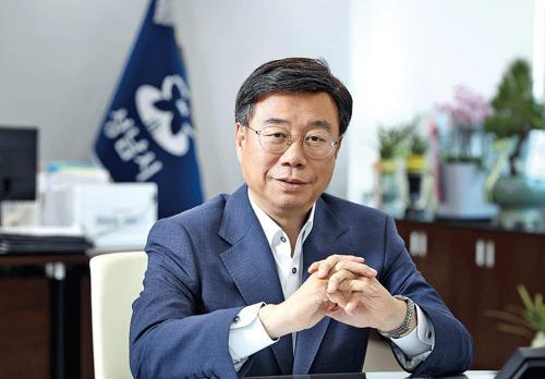 신상진 성남시장 중수청장보다 시급한 건 90만 부시장 공백…즉시 인사해야