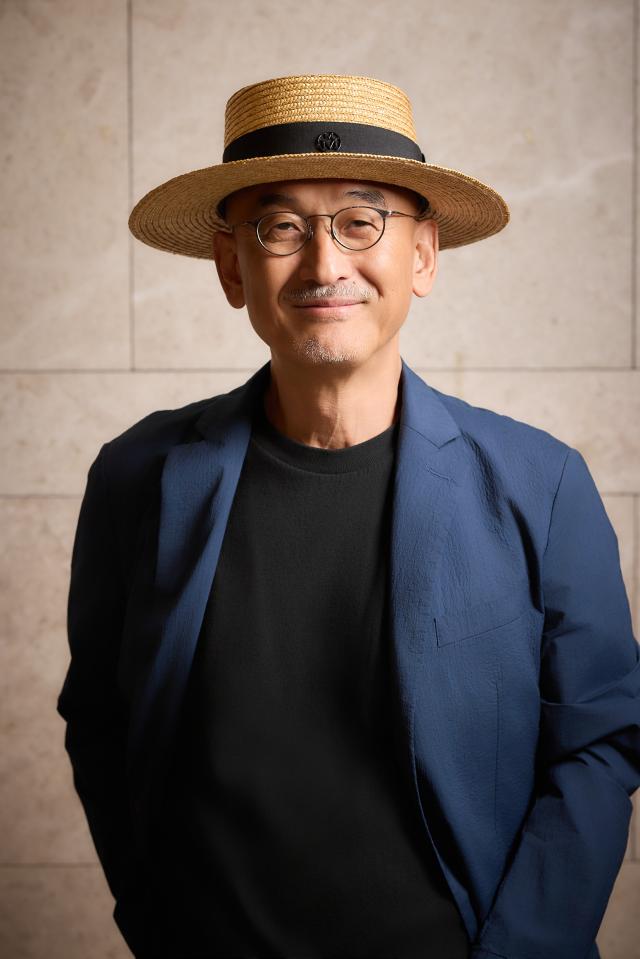 영화 아버지의 집밥 이준익 감독 사진레진스낵