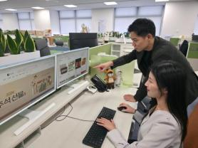 Samsung, LG to pay suppliers 1.9 trillion won early ahead of Chuseok