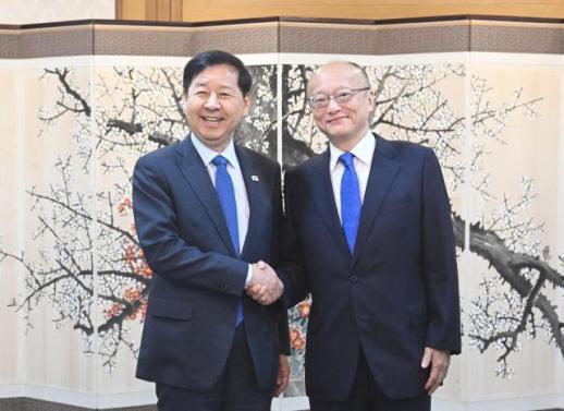 ADB backs Korean minerals push in Central Asia