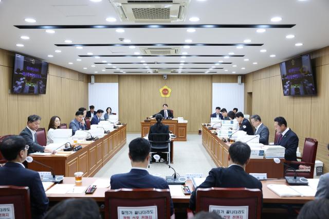 대구시의회 예산결산특별위원회사진대구시의회