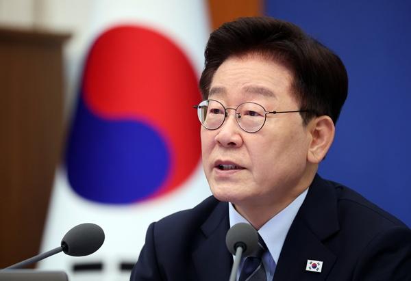 李대통령, 오는 18일 기자회견…개헌·파병·공소 취소 정면 돌파