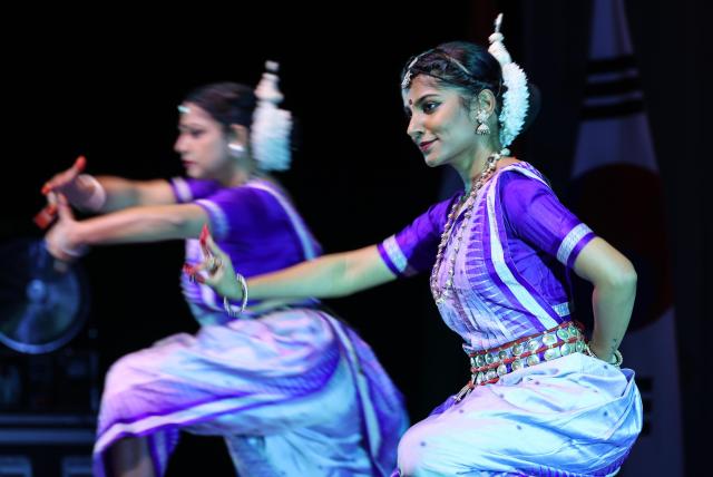 Members of the all-female Nrityantar Dance Ensemble perform in synchronized formation during the opening of the 2026 Sarang Festival of India in Korea in Seoul on Sept 15 2026 AJP Yoo Na-hyun