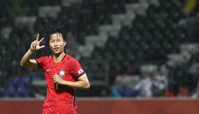 엄지성 해트트릭…이민성호, 카타르 4-1 완파