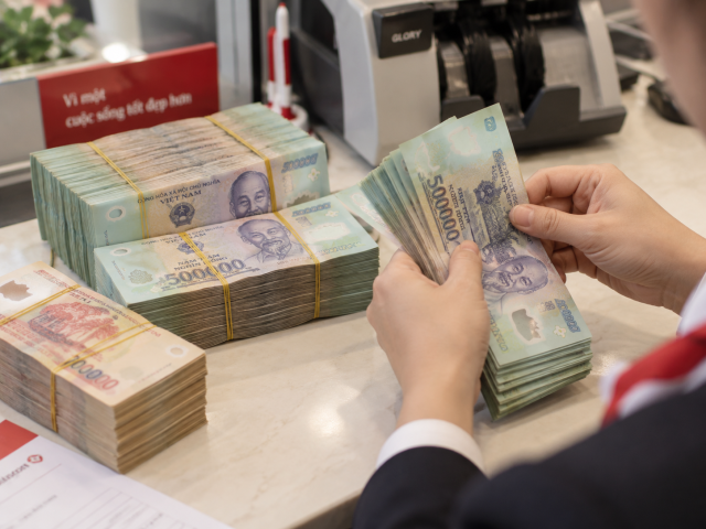 شركات الاستثمار الأجنبي المباشر في فيتنام تهيمن على الصادرات بنسبة 80% لكن تساهم بـ 18% فقط من الإيرادات الضريبية