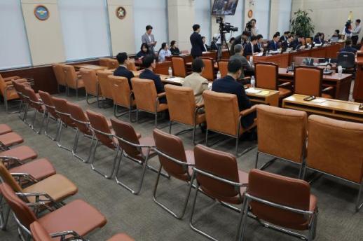 국회, 인사청문회 2차전…野 새 인물 지명·與 허비할 시간 없어