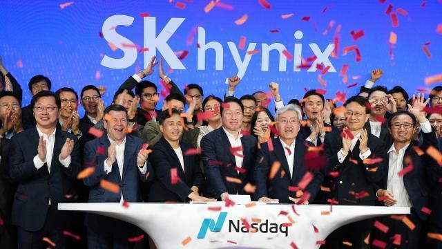 SK Group chairman Chey Tae-won and other executives celebrate SK hynixs debut of the largest US ADR on Nasdaq on July 10 2026 Courtesy of SK hynix 