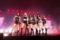 BABYMONSTER cháy vé cả hai đêm diễn đầu tiên tại Macau, thu hút 18.000 khán giả 