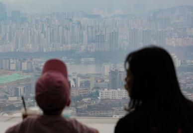 서울 아파트 실거래가 7월 1.93% 상승…8월 거래는 반토막