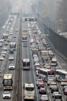 ازدحام مروري مكثف خلال عطلة تشوسوك القصيرة... أكثر أيام الإياب ازدحاماً في 24 سبتمبر وأيام العودة في 25 سبتمبر
