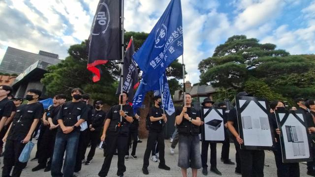 Samsung DX union takes One Samsung fight to Lee Jae-yongs doorstep