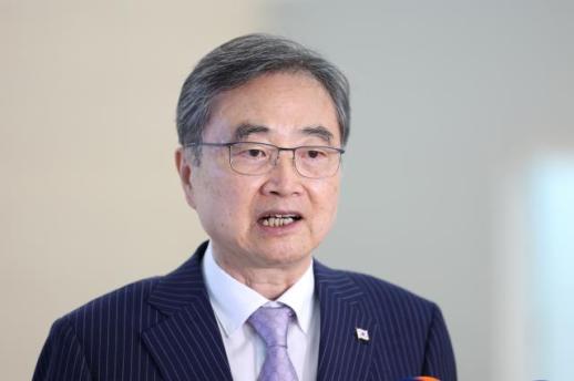 조현 외교부 장관, 美 CSIS 만나…한반도 평화 논의