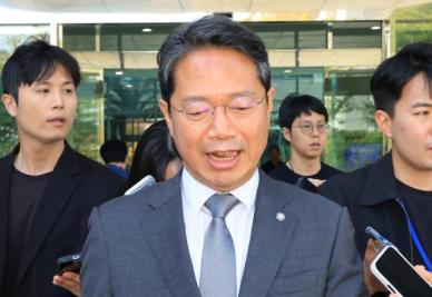 김승원 측 "靑 탄원서, 사실과 달라...AI 합성물 유포자 추적"