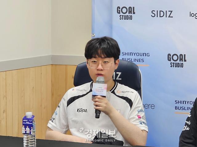 ‘제우스’ 최우제 선수사진선재관 기자