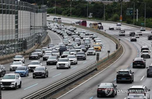 Cao điểm giao thông dịp Trung thu tại Hàn Quốc: Seoul - Busan có thể mất 10 tiếng 30 phút 