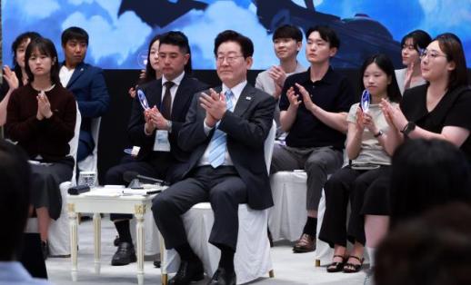 기자회견 끝나자마자 SNS 논란…李, 중수청장 임명 인사시스템 시험대로